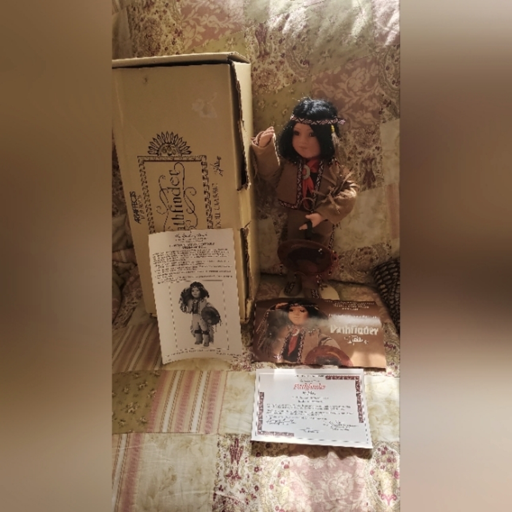 Danbury Mint Gregory Perillo Native American Doll Artaffects 14"
